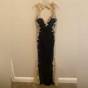Eureka prom dress